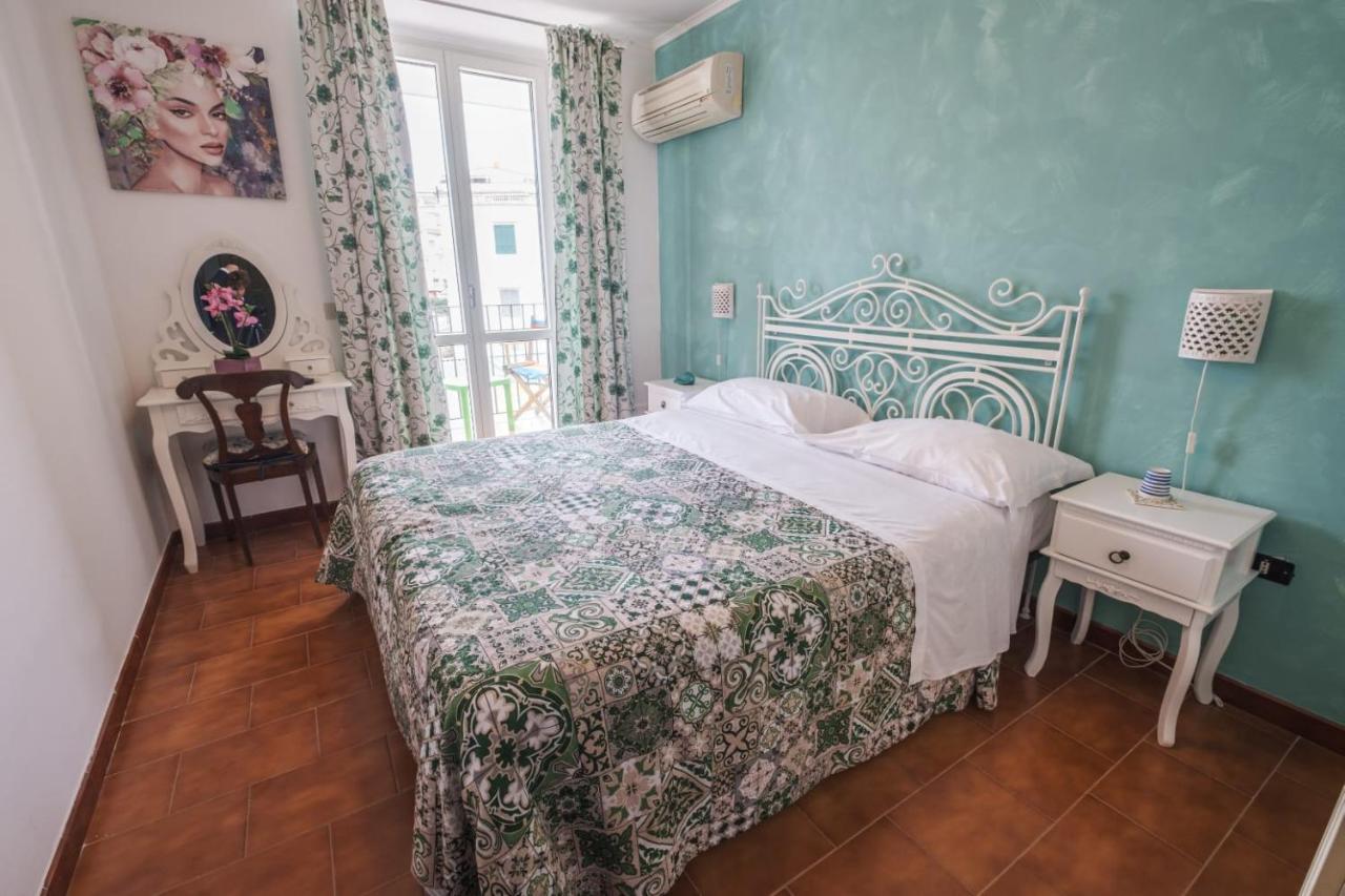 Hotel Borgo Blu à Bacoli Extérieur photo